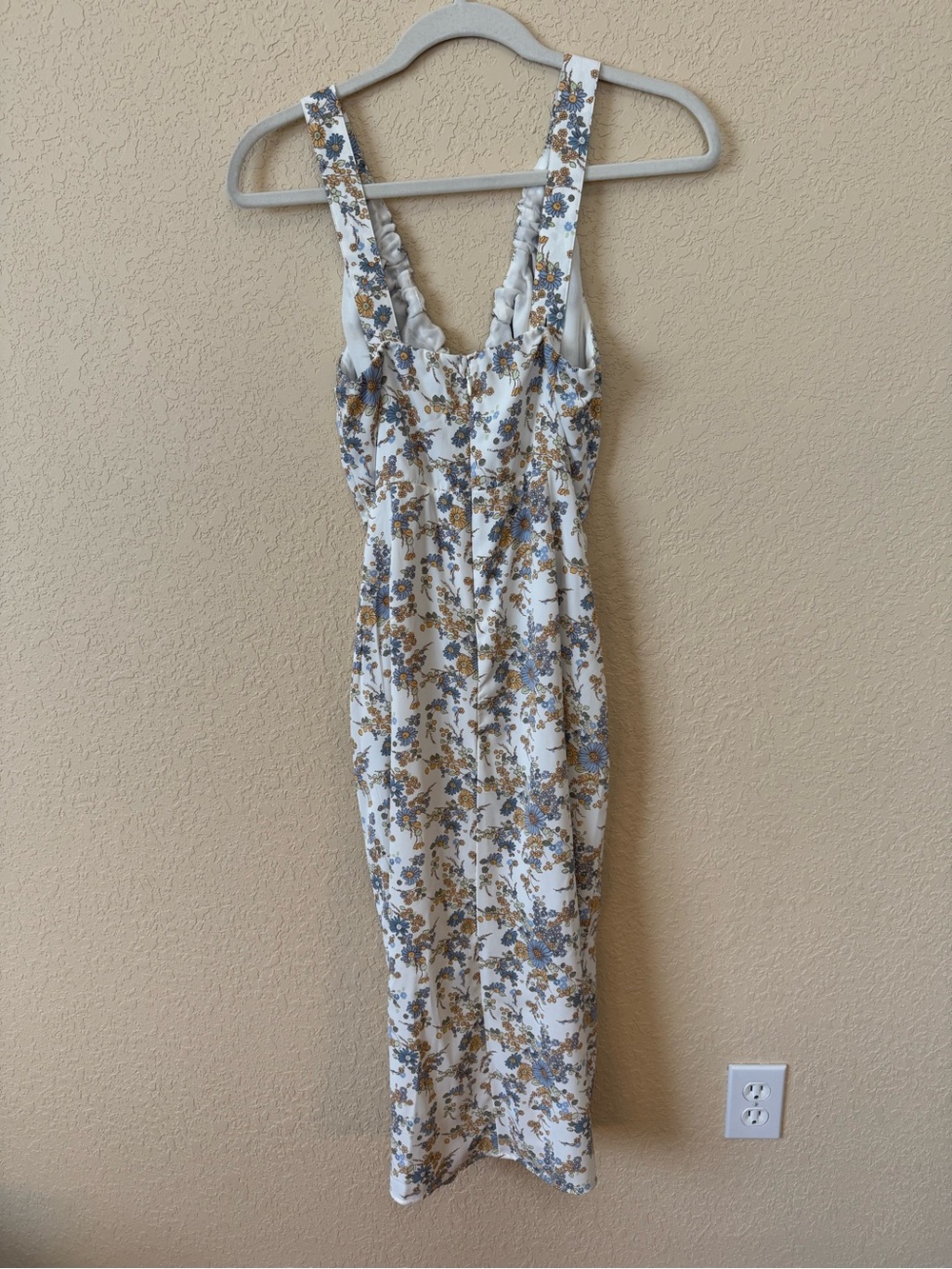 Abercrombie & Fitch Floral Tie Front Midi Dress | Cottagecore, Size SP - Picture 3 of 11